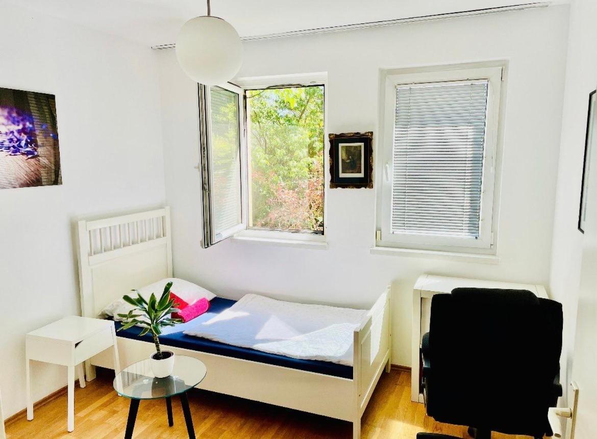 Das Zimmer Im Wiener Haus Exteriör bild