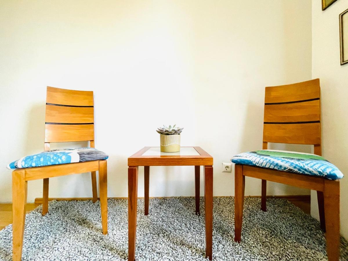 Das Zimmer Im Wiener Haus Exteriör bild