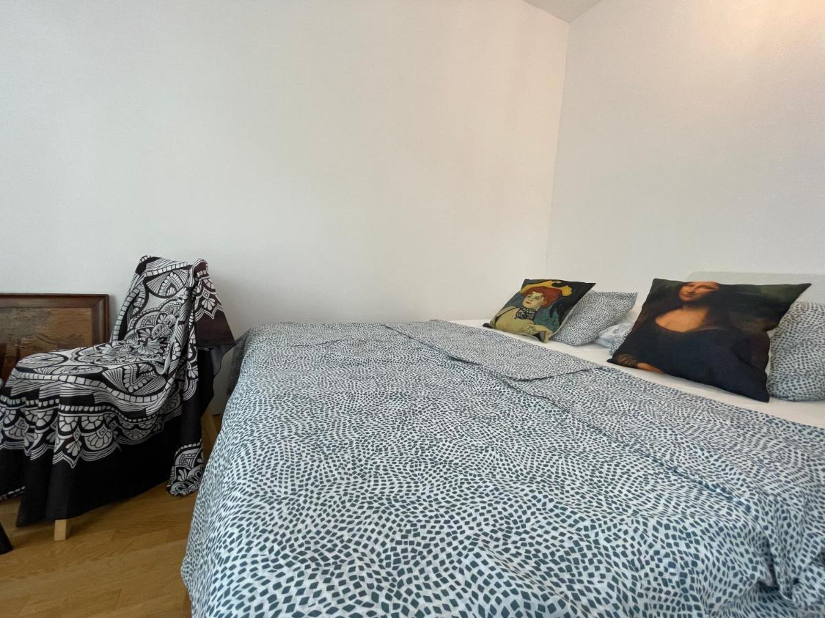 Das Zimmer Im Wiener Haus Exteriör bild